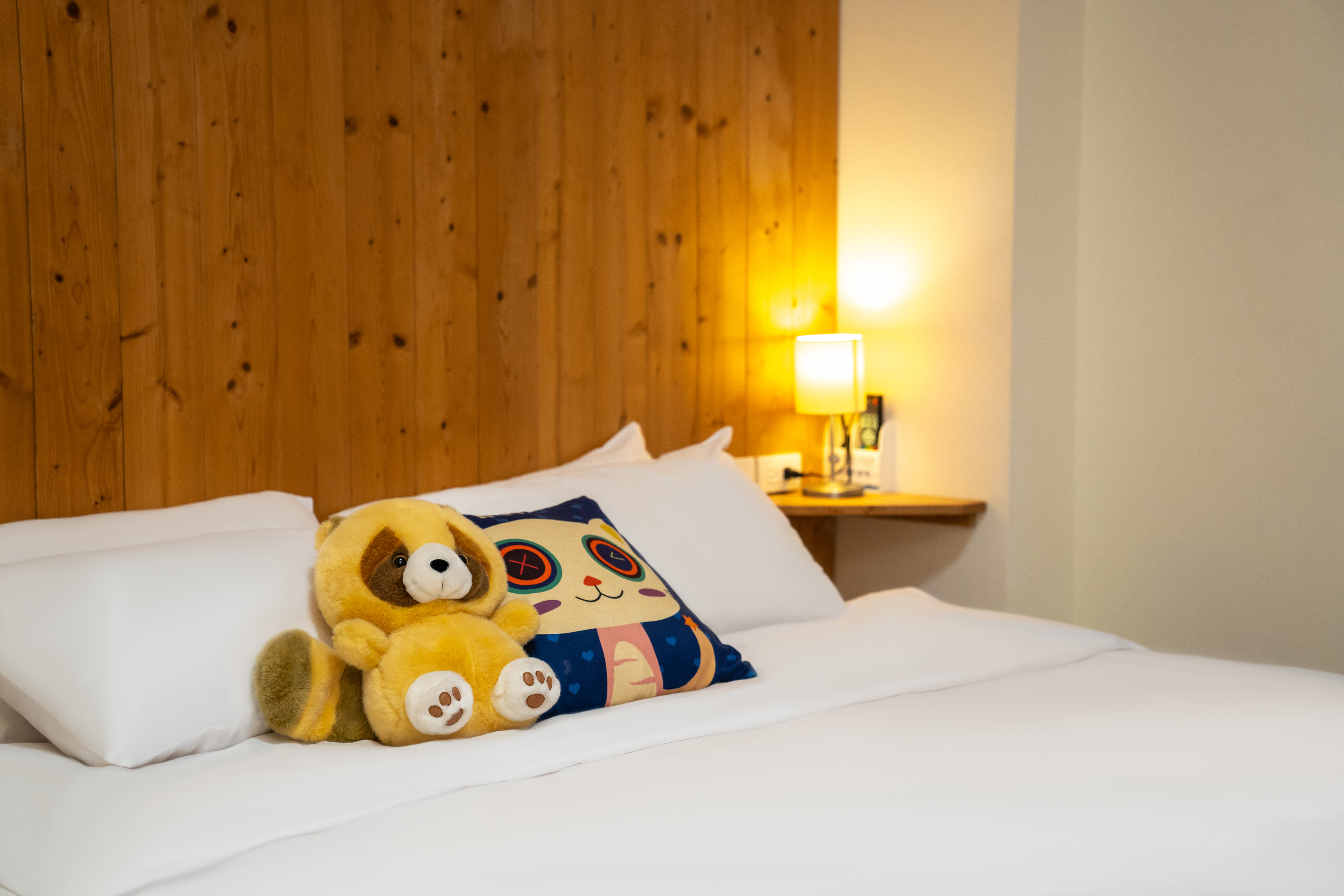 澎湖旅遊-栗梅紅四人房